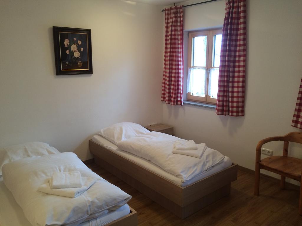 Hotel Stangl-Hof à Forstinning Extérieur photo
